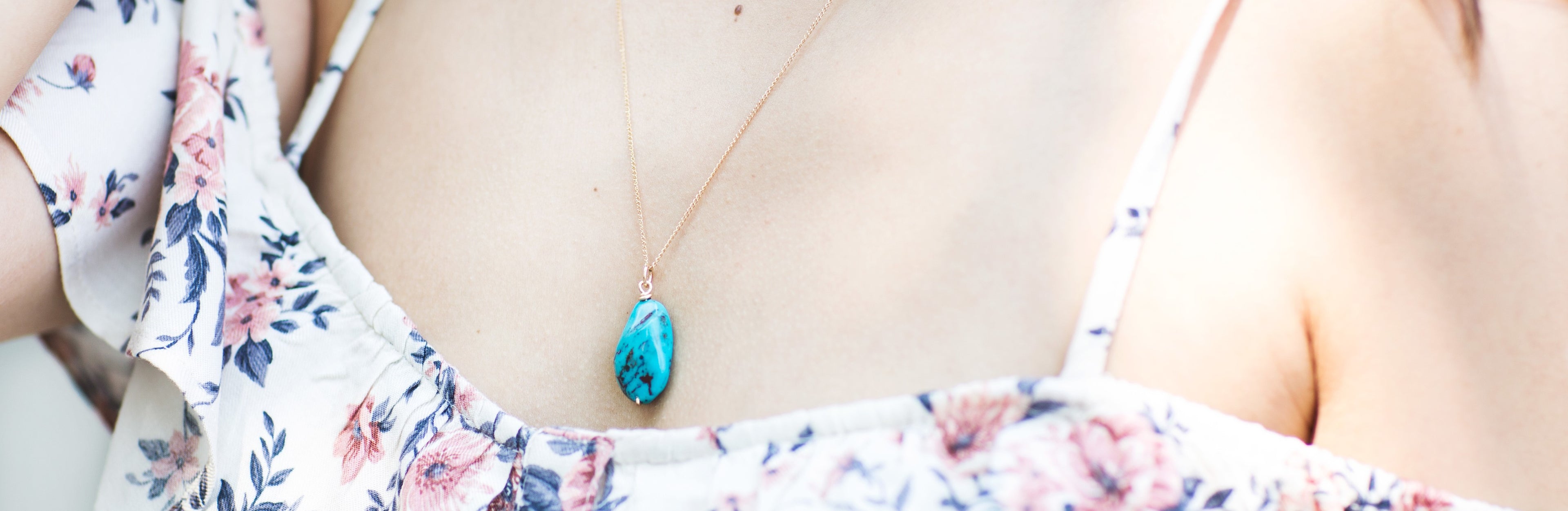stylish-summer-necklace_a112a1d6-1925-45da-9e3c-88c5a377931d - Whisperz